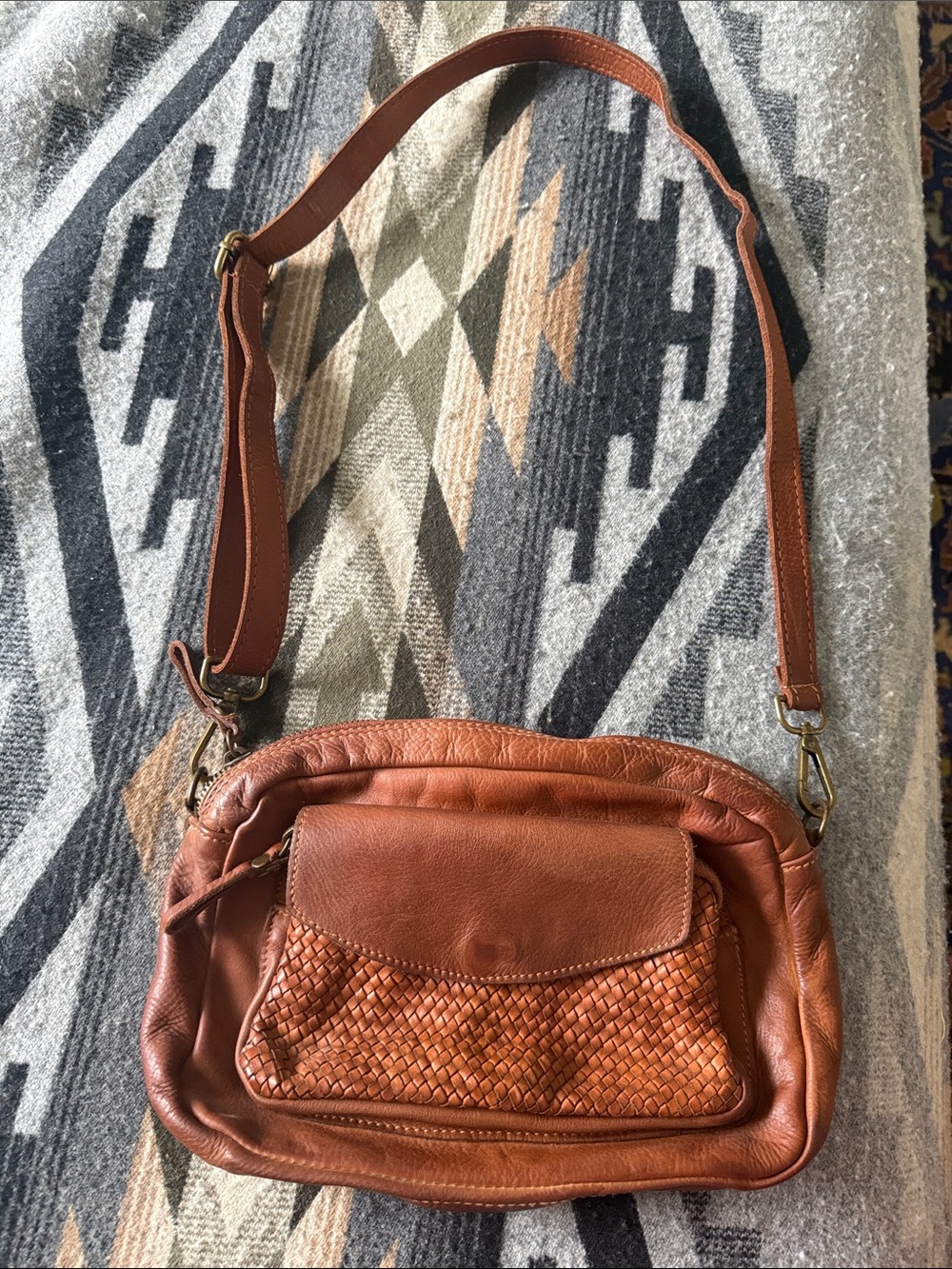 Women's Woven Pocket Leather Crossbody Bag - Brown
